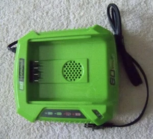 Greenworks Pro 80V Lithium Ion Single Port Rapid Battery Charger GWZ1812220 - Picture 1 of 4