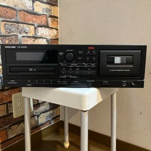 TASCAM CD-A580 Funzionamento Registratore a Cassette Confermato dal Giappone - Foto 1 di 1