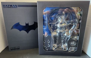 Mezco One: 12 Batman Ascending Knight NEU Originalverpackt Neu in OVP - Bild 1 von 3