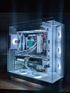 Madcap Frostbyte Custom White Gaming PC - Picture 1 of 22