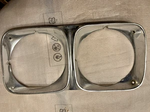 1970 Oldsmobile Cutlass 442 Aluminum Headlamp Bezel Right RH GM Olds - Picture 1 of 10