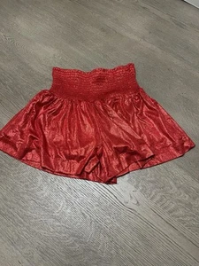 TCEC Shorts rot schimmernd metallic Größe S - Bild 1 von 5