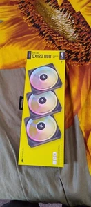 CORSAIR - iCUE LINK QX120 RGB 120mm PWM Computer Case 3 Fan Starter Kit Black - Photo 1/3