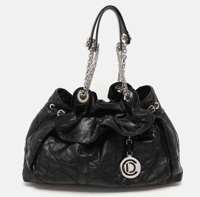 Bolso de mano Hobo Dior Le Trente de cuero Cannage negro Foto 1 de 4