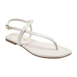 Women's Unisa Aubrey Flat Sandals - Ivory - 7 - NIB - FREE SHIPPING!!! - Picture 1 of 1