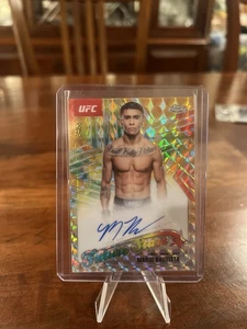 2025 Topps Chrome Mario Bautista Future Stars On Card Auto Gold Geometric /50 - Picture 1 of 2
