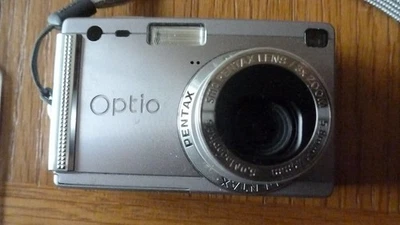Pentax Optio S5i 5.0mp Compact Digital Camera -  Charger and  Accessories - Image 1 of 4