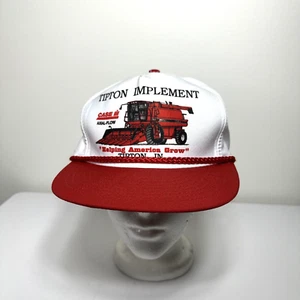Mohrs Blanco y Rojo Tipton Implement Case III Snapback Hat - Imagen 1 de 9