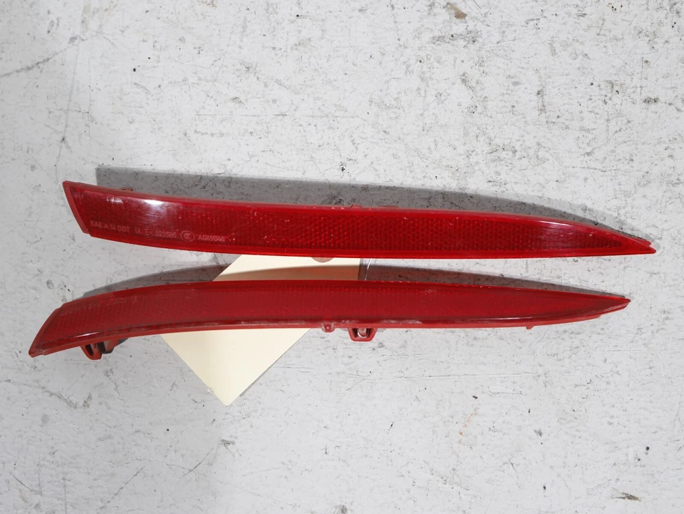 16-19 BMW 750I XDRIVE G12 - REFLECTOR PARACHOQUES TRASERO IZQUIERDO DERECHO 7342949 7342950 🚗 Foto 1 de 4