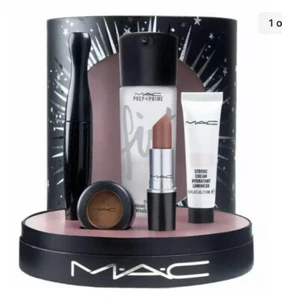 M.A.C. Best Of MAC Star Geschenkset - Limited Edition. Wert 87,50£. AUSVERKAUFT. Neu. - Bild 1 von 2