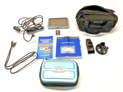 Garmin NUVI 200W GPS Unit Bundle w/Case, USB & Car Vehicle Charging Cable c Note - Image 1 of 4