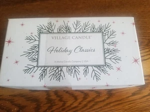 Village Candle Holiday clásico bálsamo abeto y clementina velas de hoja perenne de 7,5 oz - Imagen 1 de 2