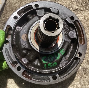 Ford C4 Auto Trans Used Front Pump C4AP-7A105  / C6DP-7A109-A    DAMAGED SPLINES - Bild 1 von 9