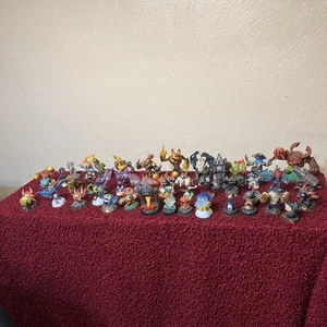 ACTIVISION SKYLANDERS Riesiges Konvolut 43 Figuren Sidekicks Objekte - Bild 1 von 24