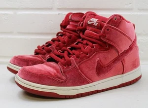 Size 8.5M/10W - Nike SB Dunk High Red Velvet 313171-661 Pre-Owned - Picture 1 of 16