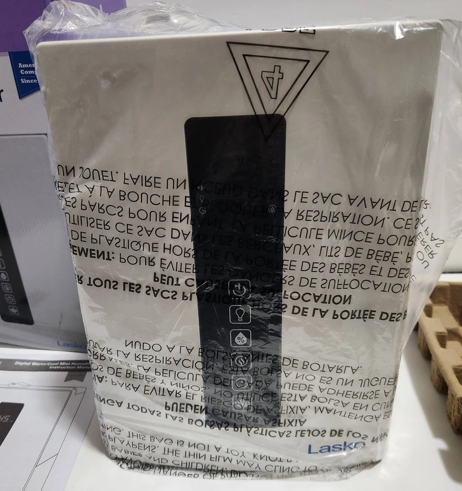 Lasko UH300 (White) - Warm & Cool Mist Ultrasonic Humidifier - Image 1 of 4