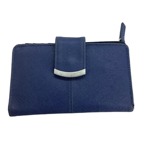 Kenneth Cole Reaction Women Wallet Blue 6"x4" Dark Blue Snap Zip - Picture 1 of 9