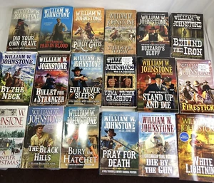 William W Johnstone Lot of 18 Western Novels Paperback Mixed Series and Titles - Bild 1 von 22