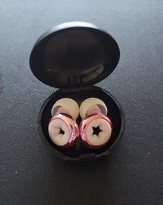 Pink loop shaped noise reducing sleep aid earplugs w/extra buds & inserts - Picture 1 of 2