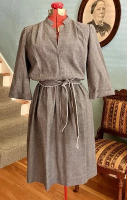 Vintage 80s Joseph Ribkoff Gray Pinstripe Shirt Dress ILGWU-Canada S - Image 1 of 4
