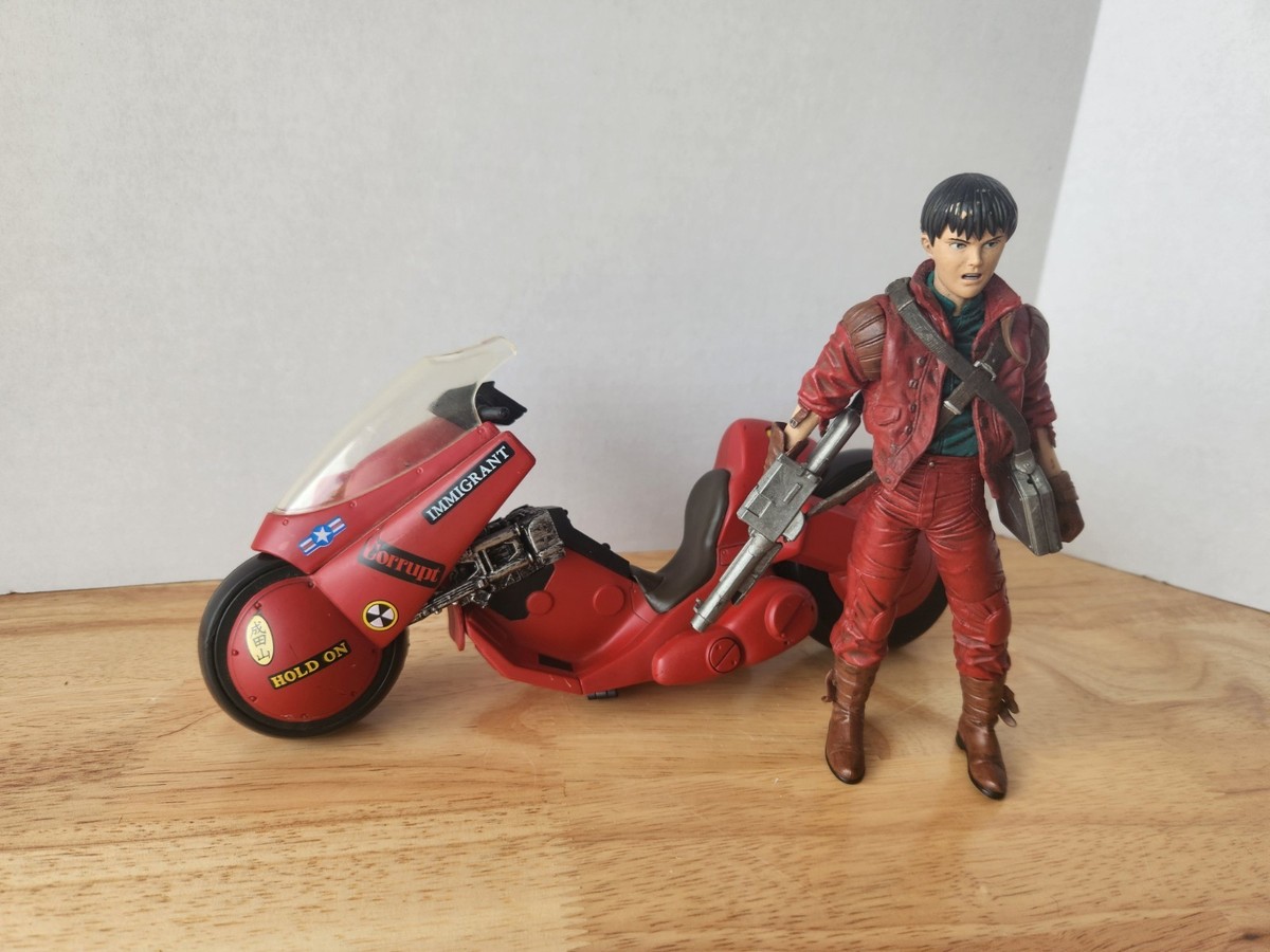 AKIRA McFARLANE TOYS 金田 MCFARLANE AKIRA KANEDA ON MOTORCYCLE DELUXE BOXED SET ACTION