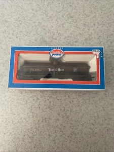HO Scale Model Power, Single Dome Tank Car, Tootsie Roll, Brown 8031 - Picture 1 of 8