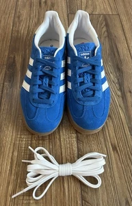 NUOVO Adidas Gazelle Sneakers Uomo 5, Donna 6, Eur 37 1/3 Blu Bird JI2061 - Foto 1 di 7