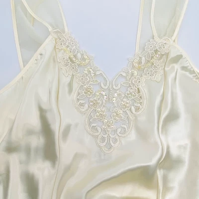 Camisón Mujer Cine Etoile LG Perlas Largas Cuentas Romántico Nupcial Marfil Nuevo Con Etiquetas Foto 1 de 4