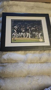 San Francisco Giants 2012 NLCS Team Celebration Photo Seal Framed 8" x 10" PHOTO - Picture 1 of 10