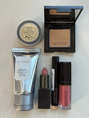 Paquete de 6 tallas de viaje Laura Mercier Foto 1 de 4