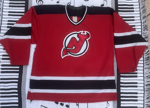 Vintage New Jersey Devils Jersey Blank Sweater CCM Size XL Cover