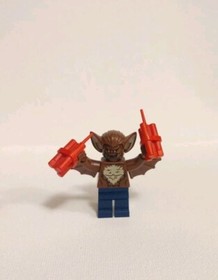 LEGO DC Super Heroes Man-Bat Minifigure With Dynamite 76011