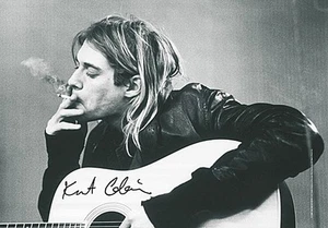 Kurt Cobain & Guitar large fabric poster / flag   1100mm x 750mm - Picture 1 of 1