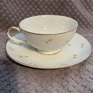 Tazza da tè e piattino "Golden Glory" Fine Bone Japan fantasia rose gialle un bordo oro - Foto 1 di 7