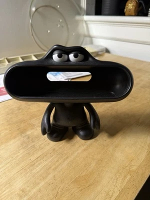 🔥Black Beats By DR Dre.  Alto-falante Bluetooth Pill suporte para cara - Imagem 1 de 4