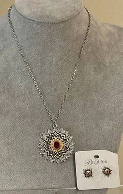 ¡CHIC EXÓTICO! NUEVO CON ETIQUETAS CONJUNTO DE COLLAR Y PENDIENTES BRIGHTON DYNASTY SOL 3 TONOS PRECIO DE VENTA SUGERIDO POR EL FABRICANTE: $206 Foto 1 de 4