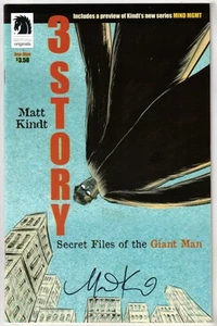 3 STORY SECRET FILES OF THE GIANT MAN #1 (2012)- SIGNED MATT KINDT NO COA-DH-VF+ - Picture 1 of 2