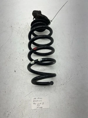 Оригинальная задняя левая или правая пружина катушки для Nissan Rogue 2014-2020 годов выпуска. - Изображение 1 из 4