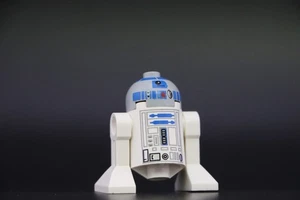 LEGO® R2-D2 Minifig sw0217 Star Wars Astromech Droid 10188 8038 10198 9494 10225 - Picture 1 of 4