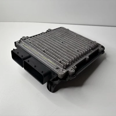 Módulo de control del motor Mercedes-Benz W207 E350 C350 SLK350 GLK350 2012-2016 ECU O Foto 1 de 4