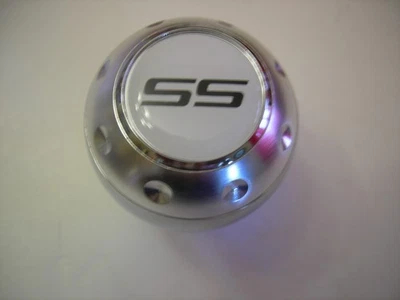 PERILLA DE CAMBIO DE MARCHAS DE ALUMINIO SUPER SPORT SS CHEVROLET IMPALA NOVA COMARO BLANCO Foto 1 de 4