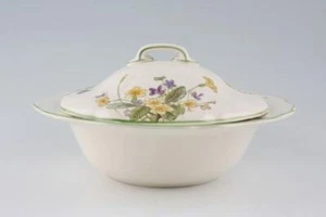 Royal Doulton - April - D6087 - Vegetable Tureen with Lid - 107097Y - Picture 1 of 1