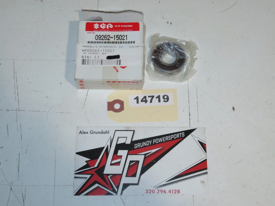 Suzuki - Nuevo OEM RODAMIENTO (15X35X11) Cantidad 1 - 09262-15021 Foto 1 de 1