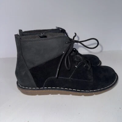 Botín Chukka Clarks Tamitha Key negro gamuza cuero para mujer 7,5 #13281 Foto 1 de 4