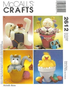 Modello da cucito vaso da fiori amici coniglietto coniglio gattino McCall's 2612 OP - Foto 1 di 2