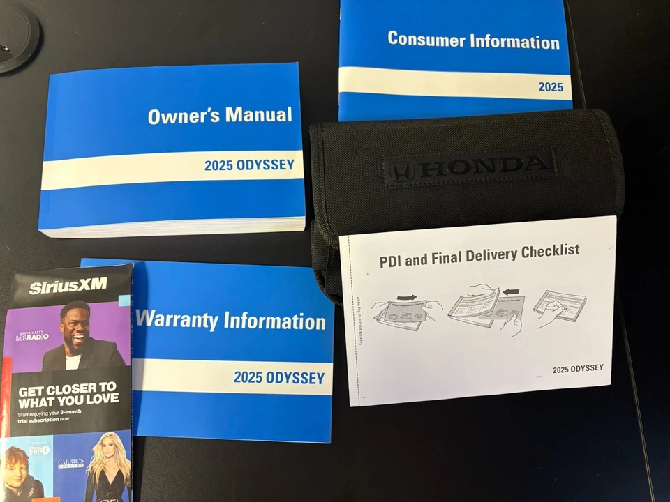 Honda Odyssey 2025 manual del propietario con estuche *OEM* Foto 1 de 1