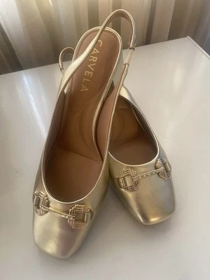 CARVELA POISE WOMEN COURTS SANDAL GOLD LEATHER SIZE 7/40 RRP £139 - Image 1 of 4