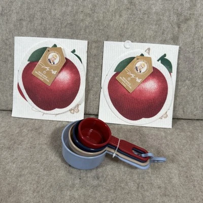 NUEVO Juego de 2 paños de esponja reutilizables Dolly Parton manzana y juego de vasos medidores Foto 1 de 4