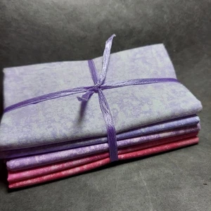 5 Fat Quarters. Pinks.  100% Cotton.  18 X 22 Inches - Picture 1 of 3