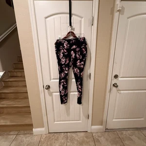Torrid Active Floral Leggings Size 2 (Plus Size 2X, Fits 18–20) - Picture 1 of 8